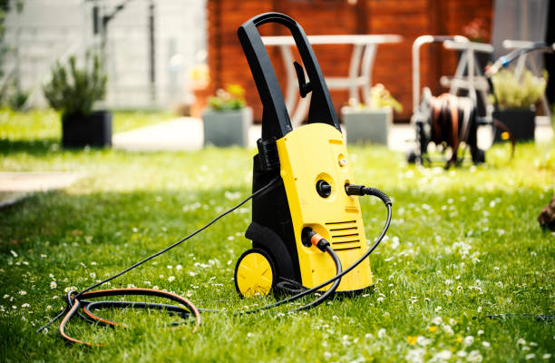 Best Playground Equipment Cleaning  in Irvington, NY